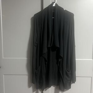 ATHLETA Studio Yoga Wrap 228813 Open Front Waterfall Cardigan Black Small Lounge